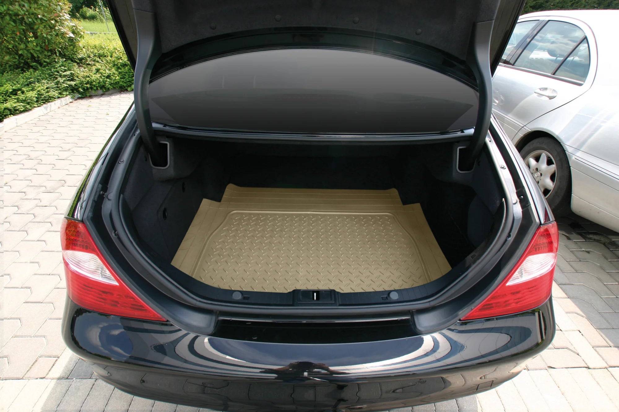 Total Protection, tappeto baule - M - 80x126 cm - Beige