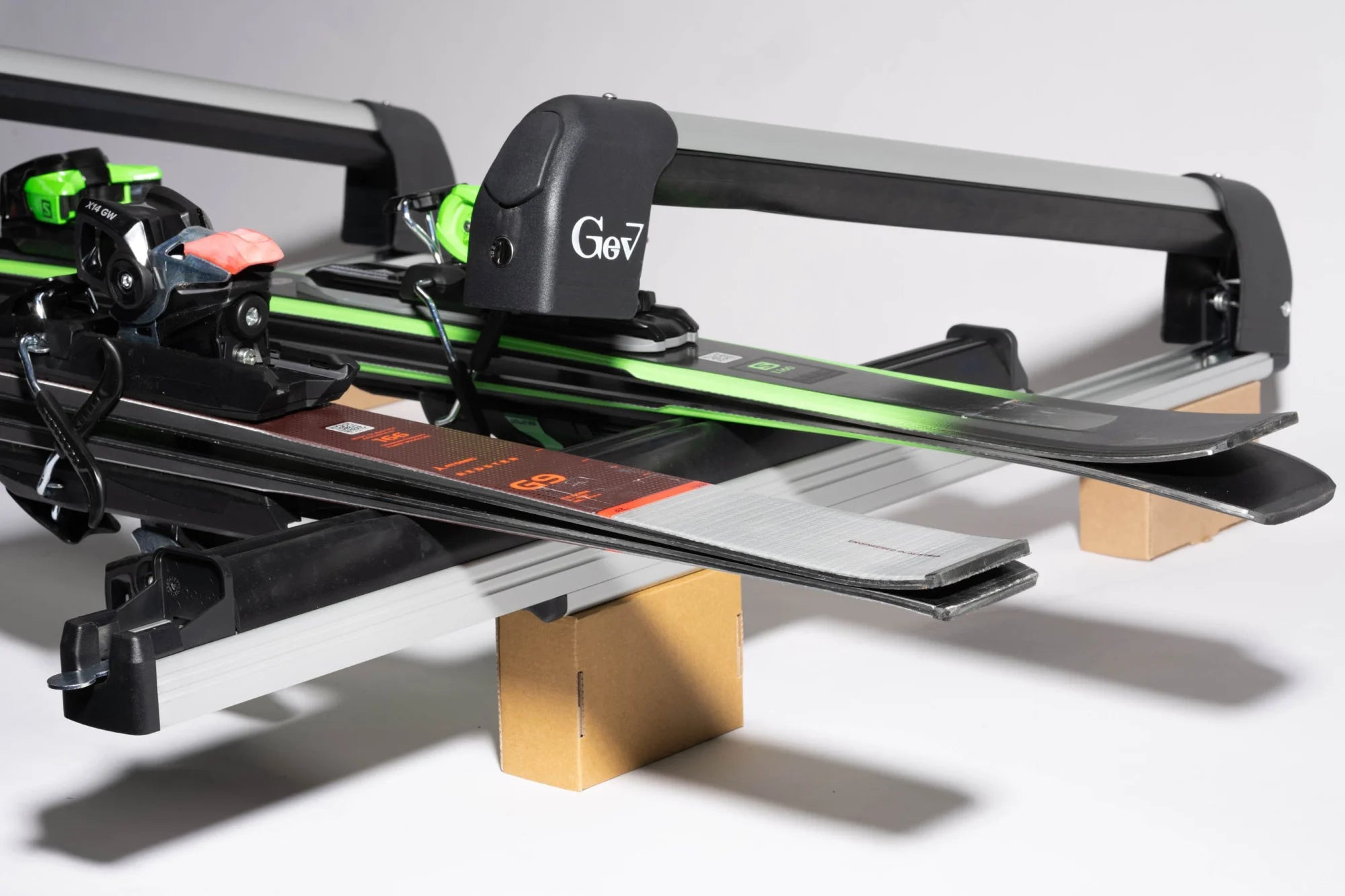 Portasci da barra Storm - Con Chiave - Per 6 paia di sci o 4 snowboard