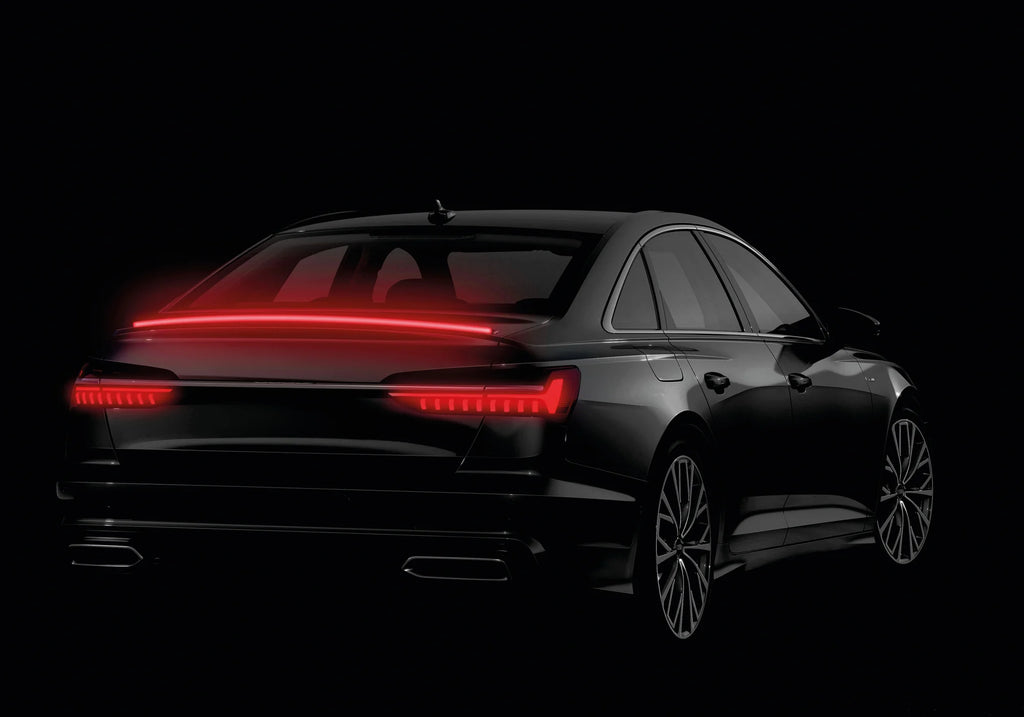 Spoiler carbon-look adesivo con integrata striscia luminosa a led rossi - 120 cm - 12V