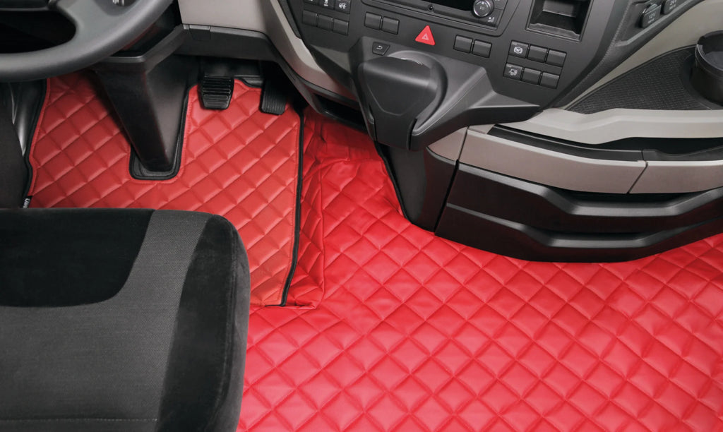 Tappeto centrale in Skeentex - Rosso - compatibile per Man TGX (09/07>12/16) automatico, 1 cassetto