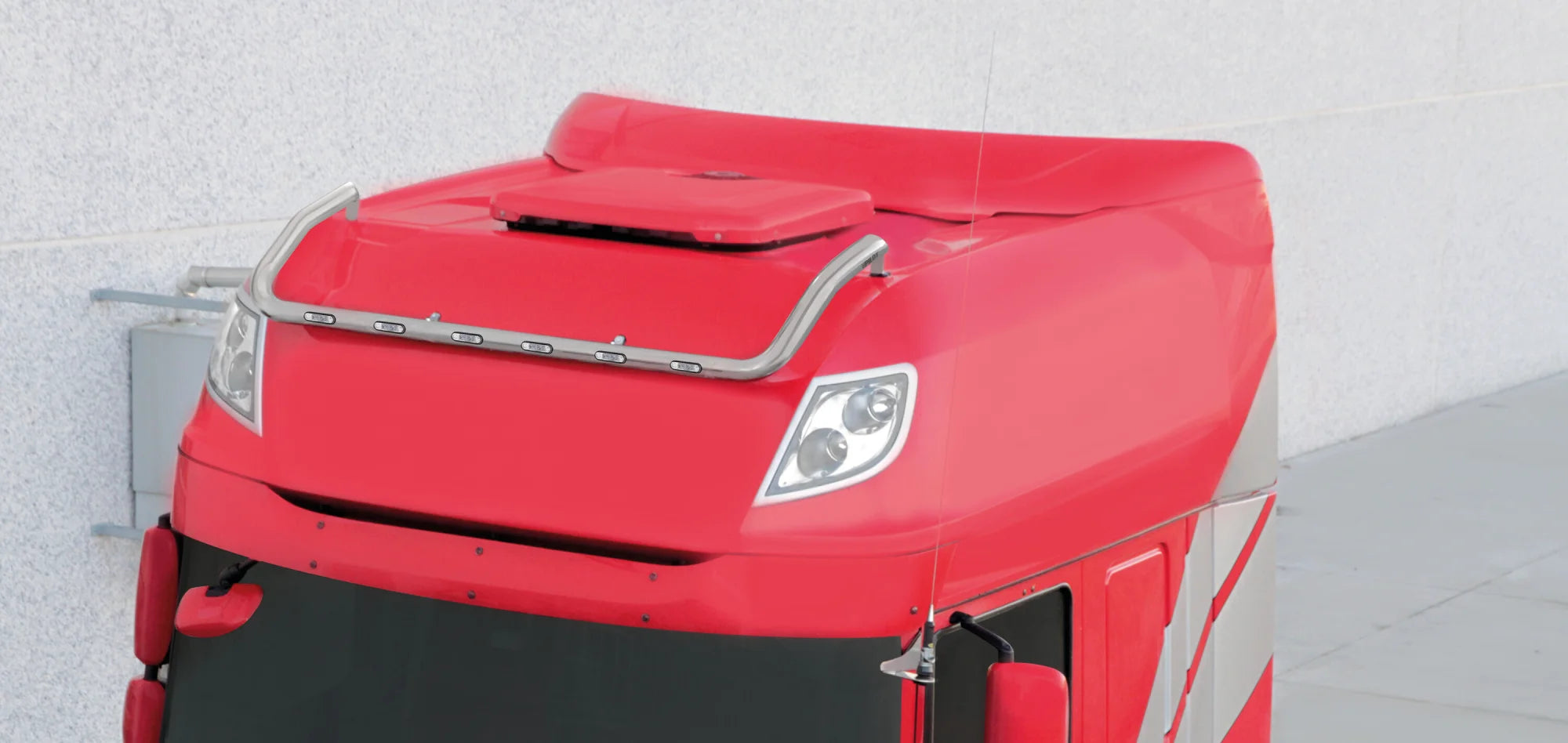 Barra portafari per tetto - Type 2 - compatibile per Daf XF 105 (02/04>12/14) SuperSpace - Daf XF 106 (10/12>05/21) SuperSpace