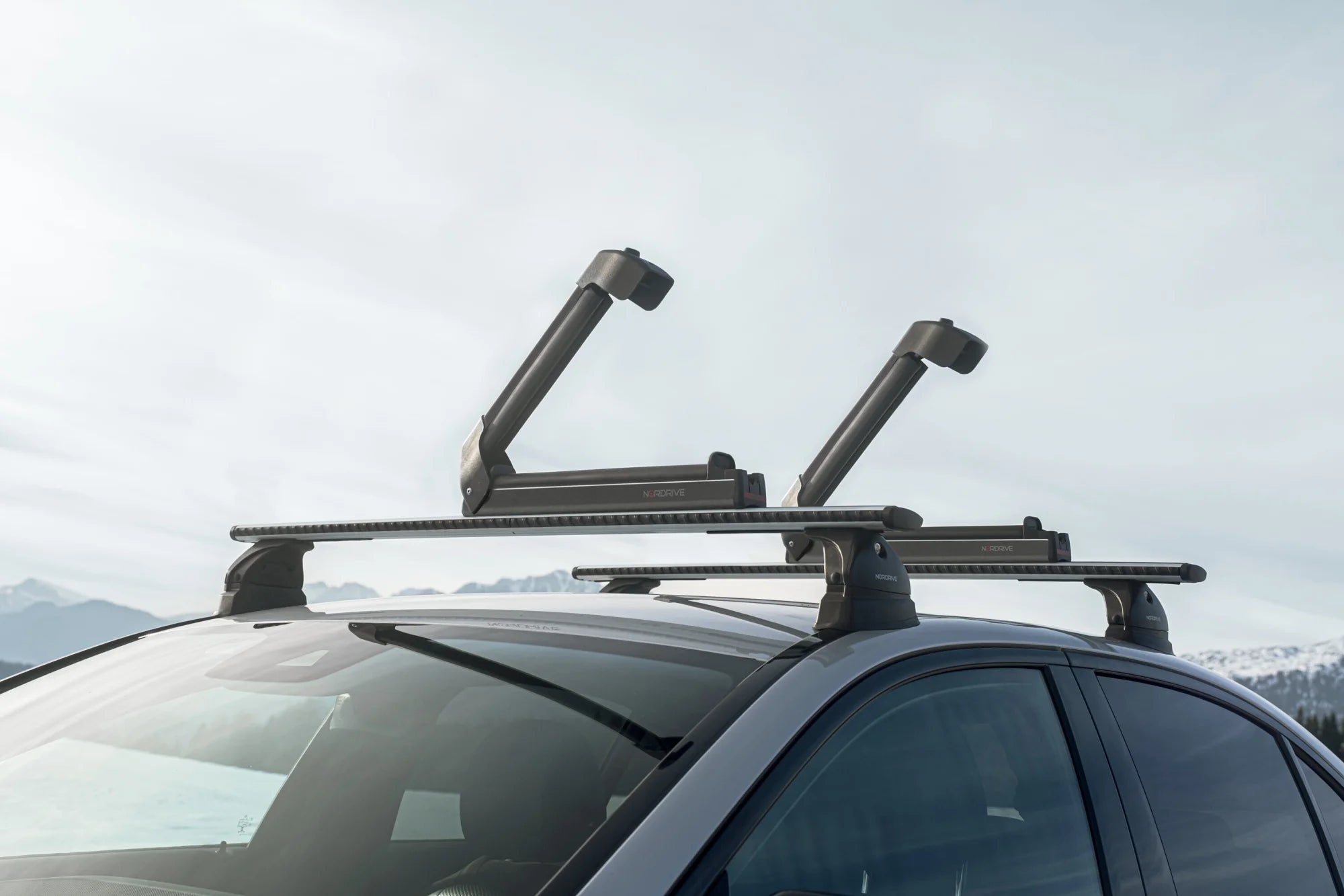 Nordic-King EVO aluminium NK-40, portasci per barre da tetto - Nero
