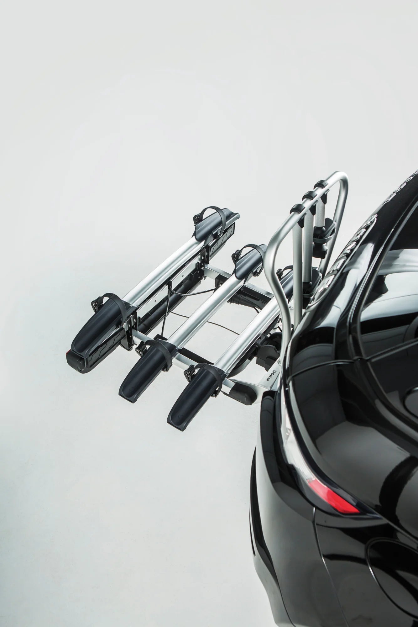 JustClick, portabiciclette per gancio traino - 3 bici