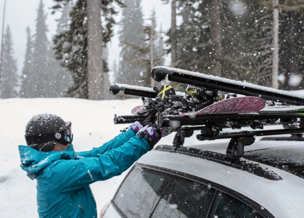 FatCat 6 Evo Black, portasci per barre da tetto